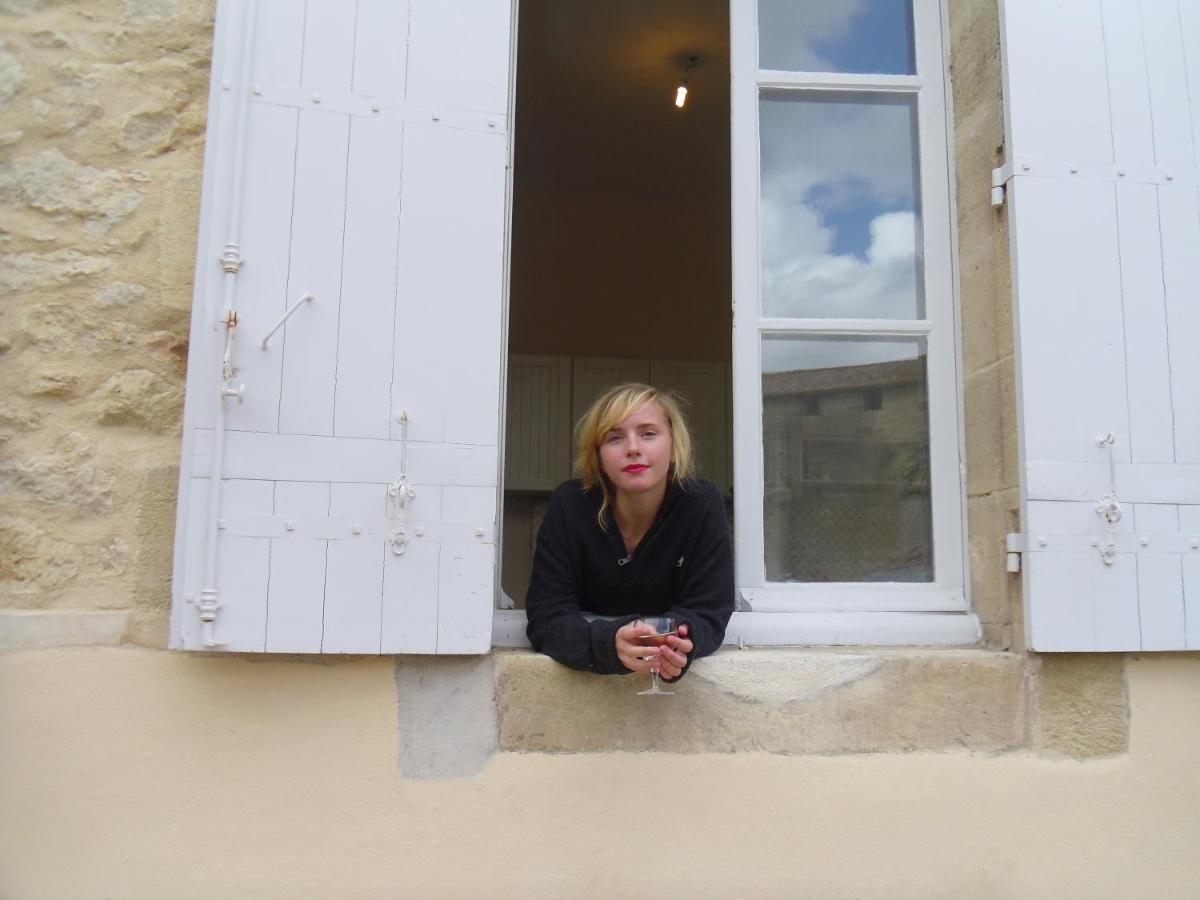 Romantic Gite Nr St Emilion With Private Pool And Views To Die For Pujols  Экстерьер фото