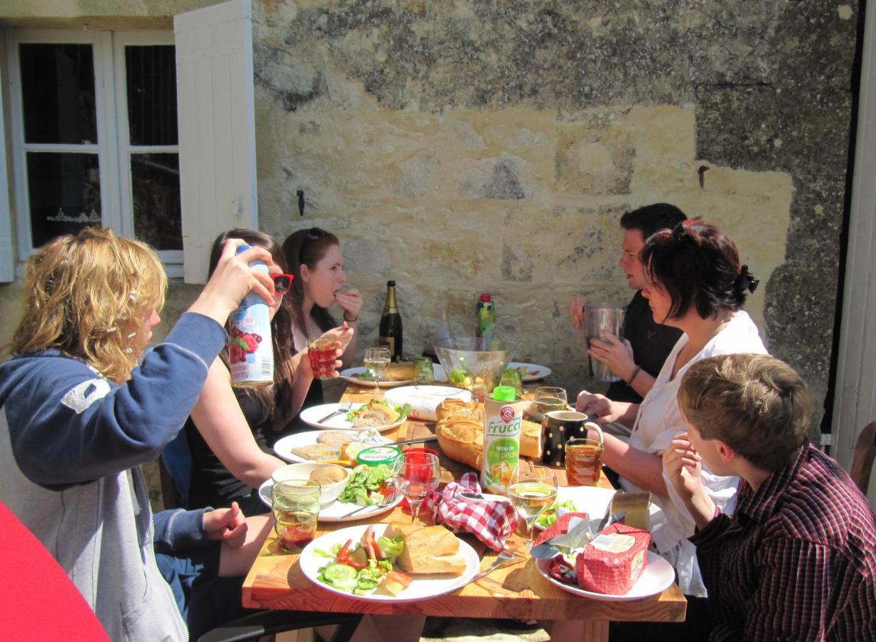 Romantic Gite Nr St Emilion With Private Pool And Views To Die For Pujols  Экстерьер фото